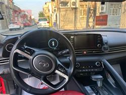 هیۆندای ئەلەنترا